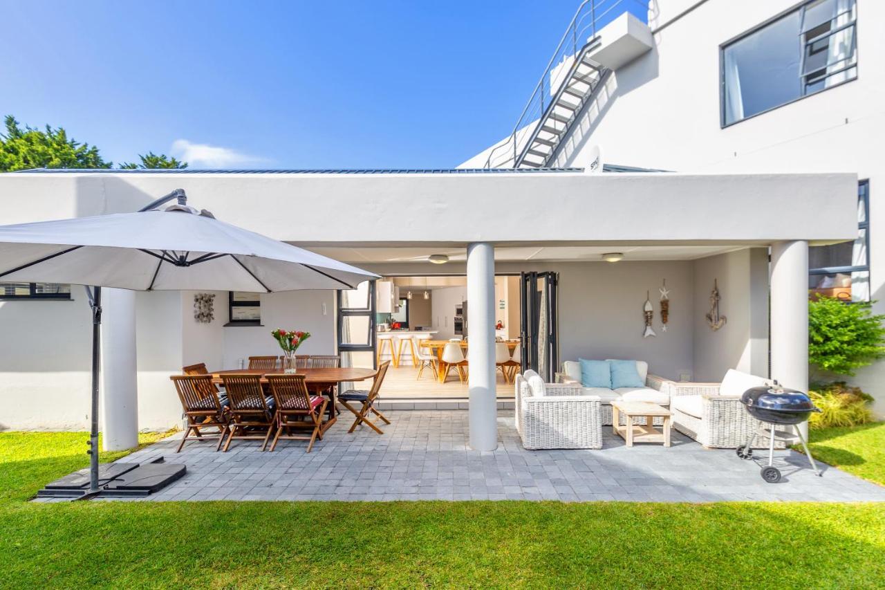 Seacrest Villa クニスナ エクステリア 写真