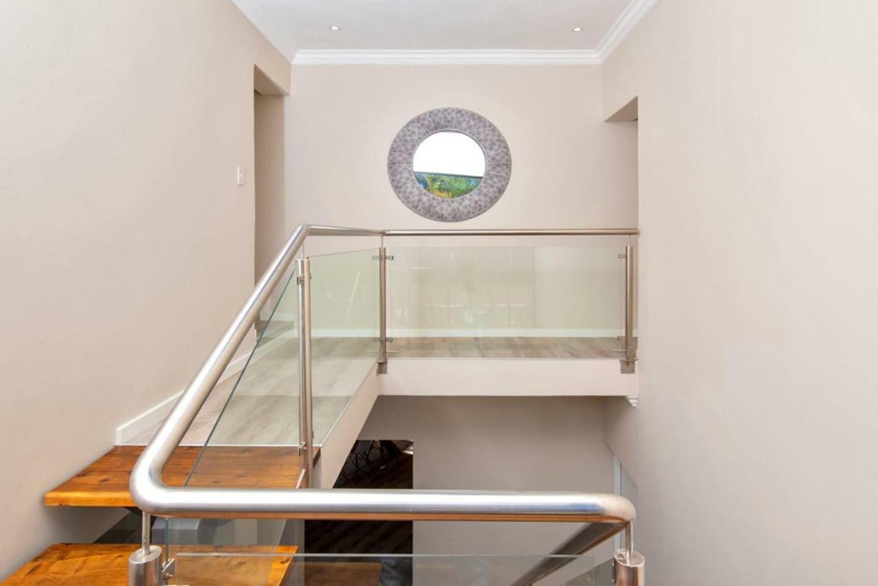 Seacrest Villa クニスナ エクステリア 写真